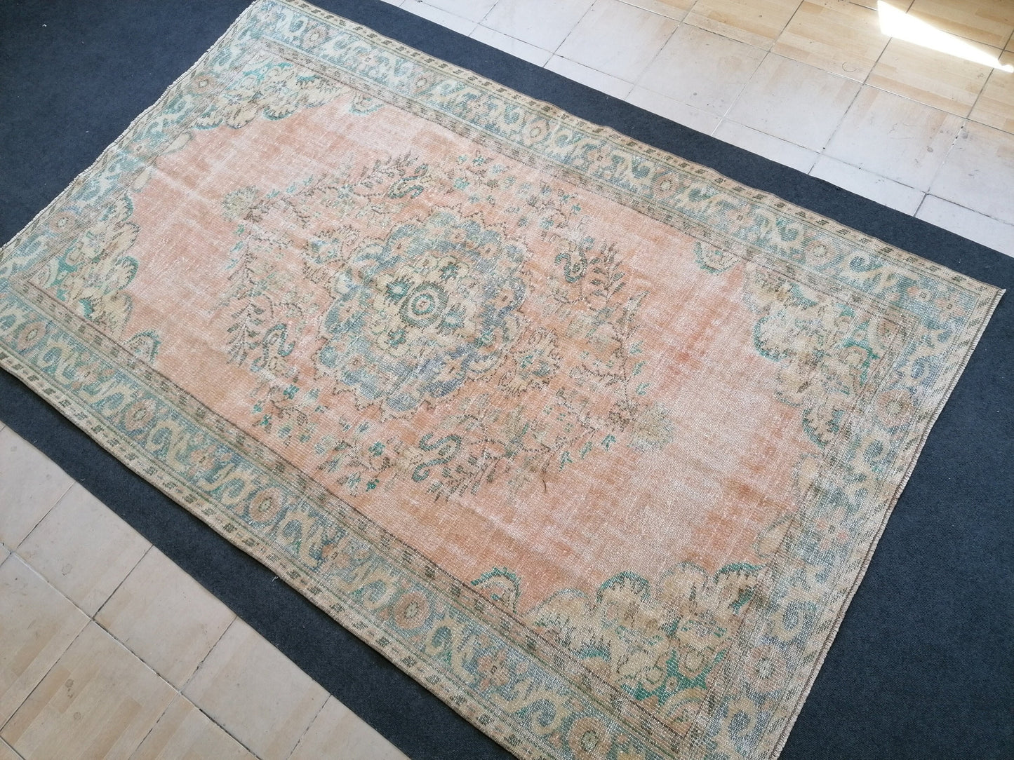 5'10x9'2 vintage turkish rug, large oushak rug, living room rug, vintage hand made rug, bohemian rug, kitchen rug