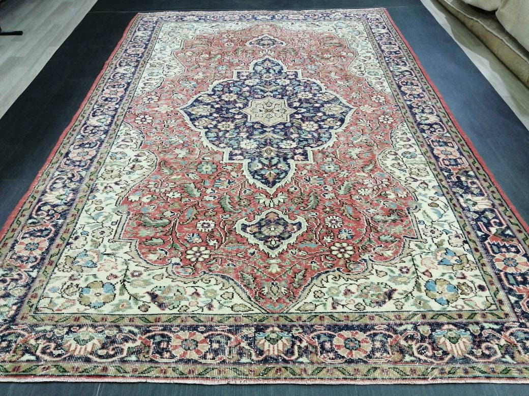 Vintage Persian Rug 6.9 x 10. 3 Muted Oushak Rug Muted Vintage Rug Wool Oushak Rug Hand Made Rugs Vintage 7x10 Turkish Rug