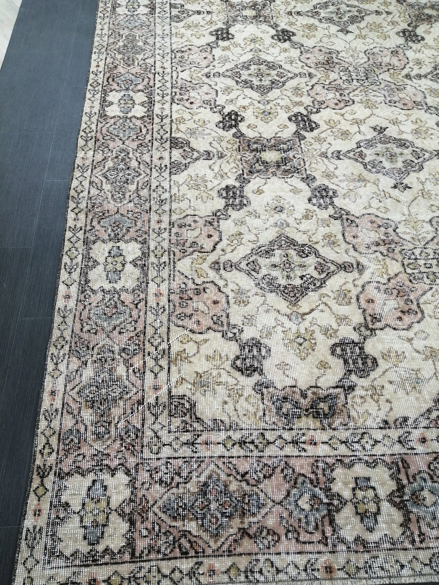7 x 10.4 Vintage Rug TURKISH HAND MADE Rug Vintage Turkish Rug Oushak Rug Traditional Rug, Turkish Rug, Vintage Oushak Rug, Wool Rug 7x10