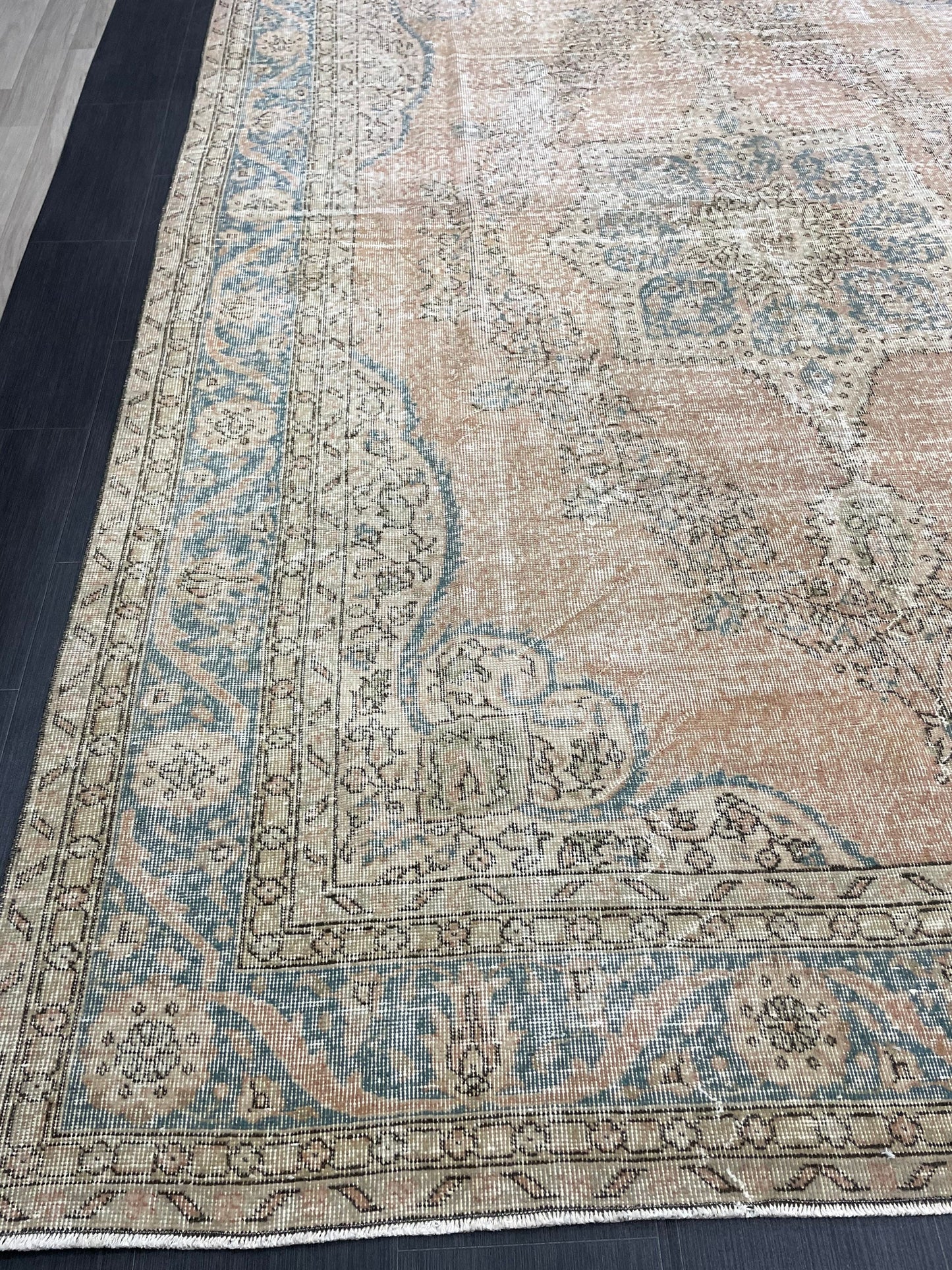 Vintage RUG Hand Knotted 7.5 x 10.6 TURKISH Rug Vintage Oushak Rug Wool Distressed Rug Handmade Rugs Vintage Turkish Rug