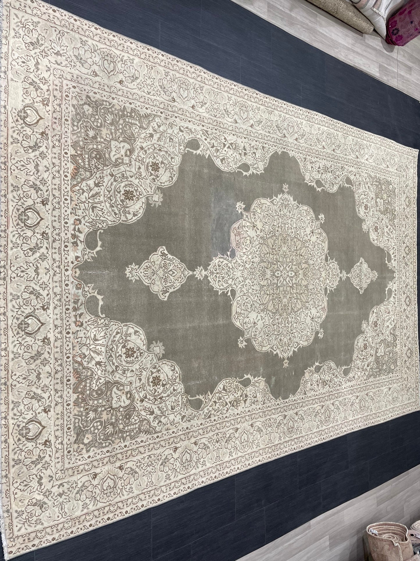 Turkish Rug Vintage 6.7 x 10 Oushak Rug Oriental Rug Gray Wool Rug Fine Knotted Farmhouse Rug, Vintage Rug, Hand Made Rug Persian Rug