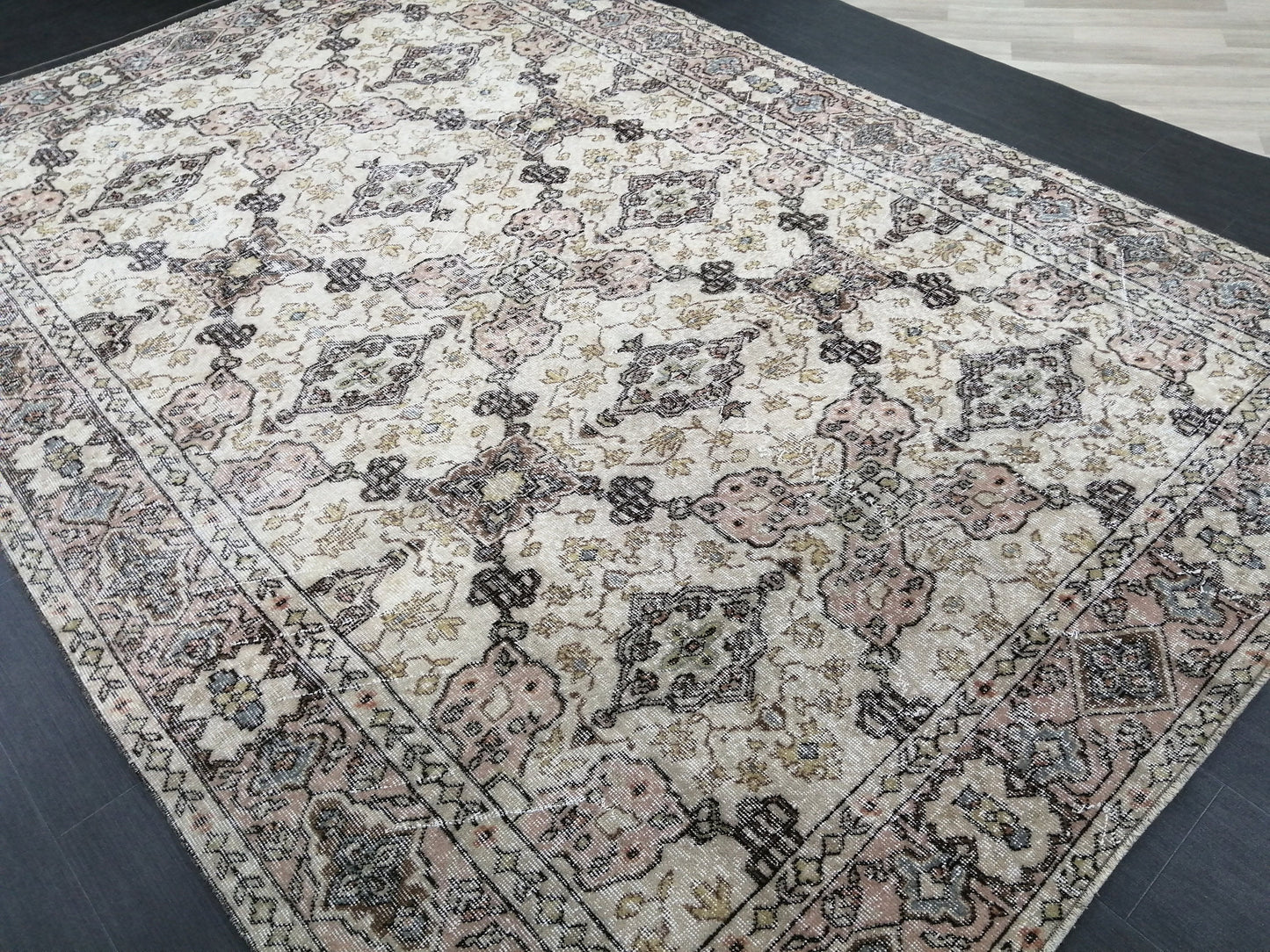7 x 10.4 Vintage Rug TURKISH HAND MADE Rug Vintage Turkish Rug Oushak Rug Traditional Rug, Turkish Rug, Vintage Oushak Rug, Wool Rug 7x10