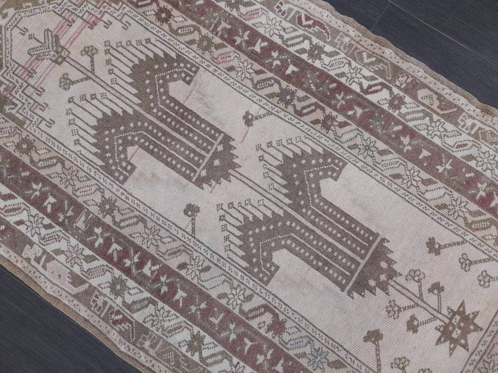 Muted Vintage Rug Muted Turkish 3 x 5.6 Rug Oushak Rug, Rustic Rug, Muted Rug, Vintage Turkish Rug, Farmhouse Rug, Vintage Rug, Wool rug