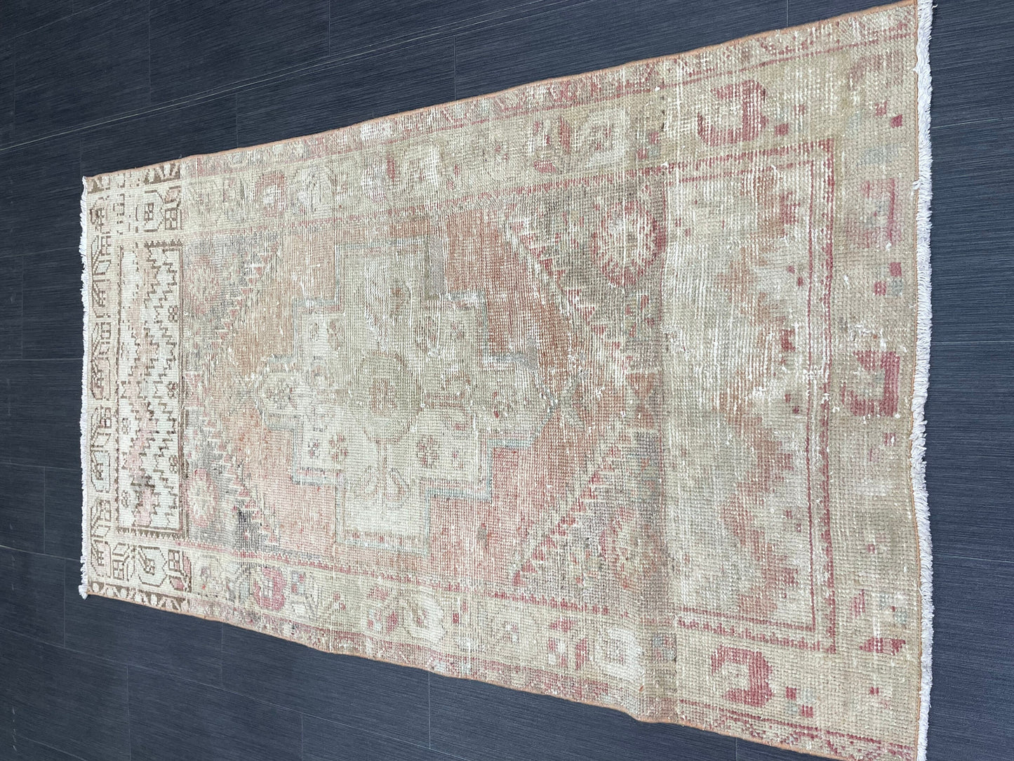 Muted Vintage Rug 3 x 5.3 Handmade Rug Vintage Turkish Rugs Oushak Rug Hand Made Rug, Vintage Oushak Rug, Wool Rug