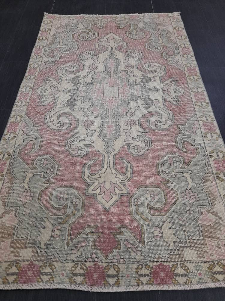 Hand Knotted Vintage Rug 4.2 x 7 Vintage Rug Red Turkish Rug Farmhouse Rug, Handmade Vintage Oriental Rug, Wool Hand Knotted rug