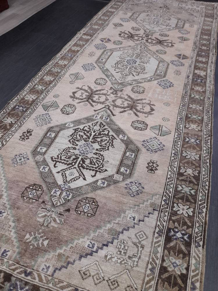 Vintage Persian Rug Unique Motif Rug 5 x 13.3 Persian Rug Vintage Hand Knotted Rug Eclectic Rug Hand Made Rug Living room Rug Turkish rug