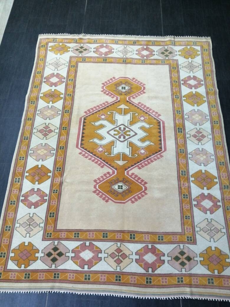 Muted Vintage Turkish Hand Made Rug, 6.5 x 8.8 Oushak Rug, Muted Rug, Vintage Persian Rug, Oriental Rug, Vintage Rug,Soft Wool Rug