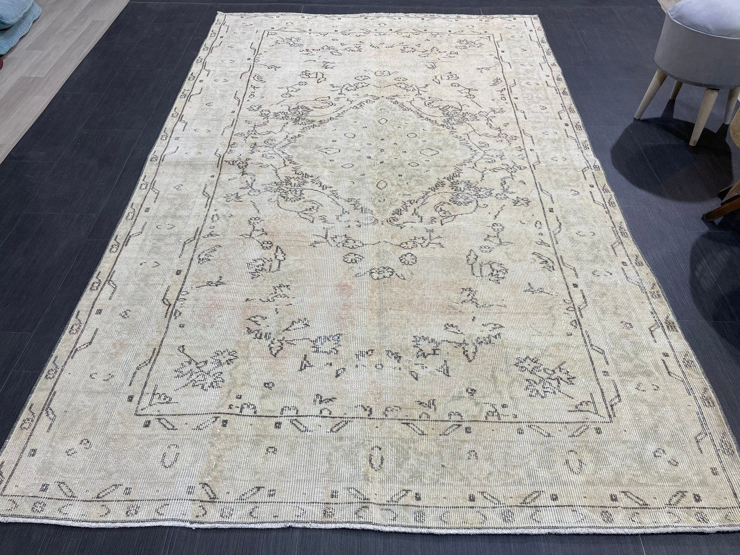 Muted Vintage Rug, Persian 5.6 x 8.7 Rug, Living Room Rug,Oushak Rug,Hand Knotted Rug, NEUTRAL Rug,Turkish Rug, Handmade Rugs