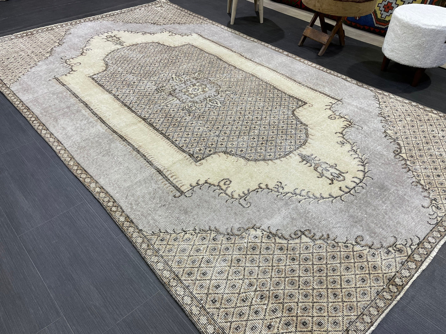 Handmade Vintage Rug, Turkish 5.2 x 9 Rug, Muted Hand Knotted Wool Rug, Handmade Rug, Antique Rug,