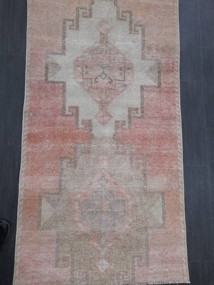 Muted Vintage Oriental Runner Rug 2.8 x 10.5 Muted Oushak Turkish Runner Rug Short Vintage Muted Runner Rug Hallway Runner Soft Wool Runner