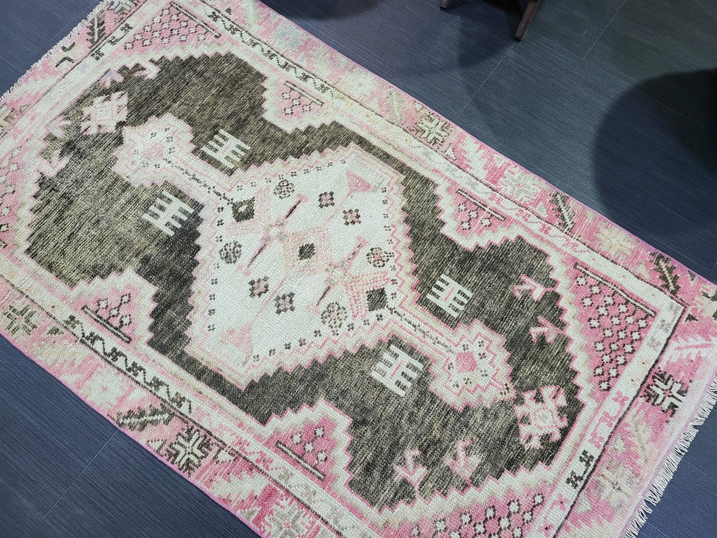 Hand Knotted Rug, Handmade Rug, Oushak 2.5 x 4 Rug, Natural Wool Rug, Oriental Rug , Turkish Rug, Farmhouse Rug, Vintage Persian rug