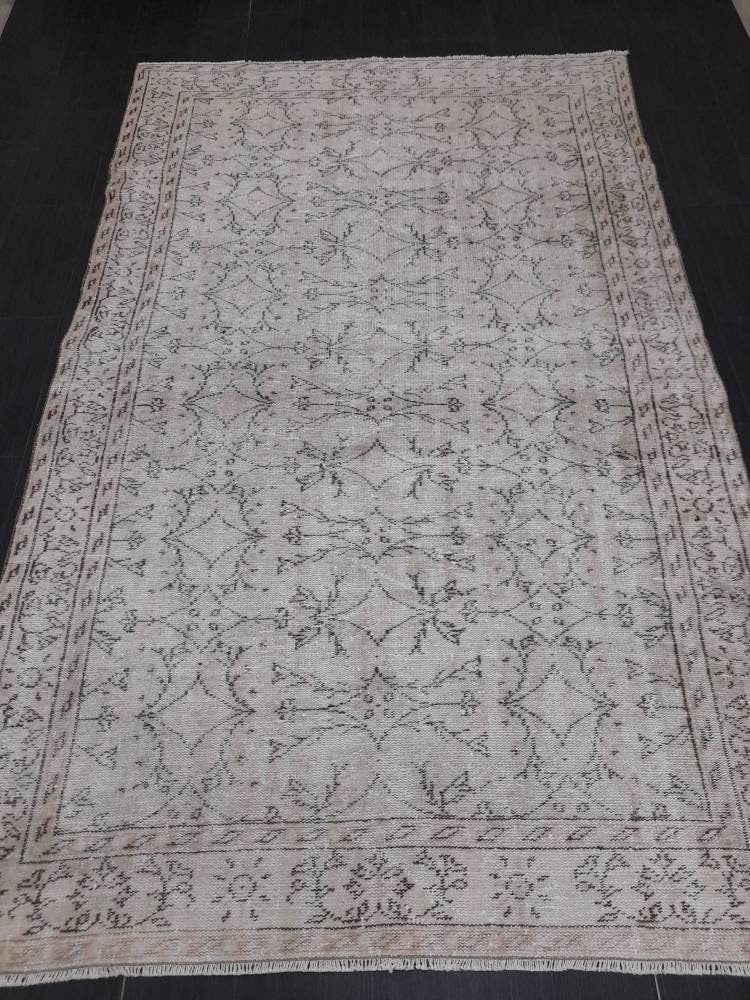 Floral Vintage Rug 6 x 9.6 OUSHAK RUG TURKISH Oushak Rug Vintage Wool Oushak Rug Hand Made Rugs Vintage Turkish Rug Neutral Rug