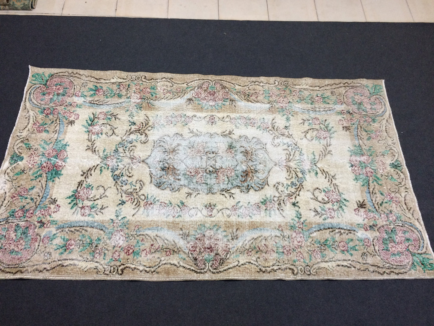 Vintage Rug Hand Made Oushak Rug Distressed Rug Wool Turkish Rugs