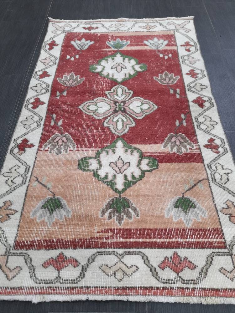 Floral Vintage Rug 2.7 x 4.6 Rug Oushak Rug, Wool Oriental Rug Hand Made Rug Persian Rug, Vintage Turkish Rug Hand Knotted Wool Rug