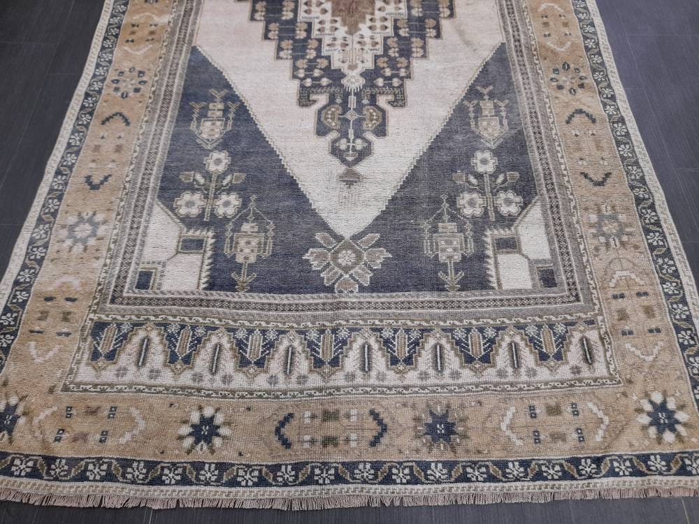 MUTED Large Vintage RUG TURKISH Oushak Rug 5 x 9.3 Vintage Oriental Rug Antique Persian Hand Made Rug Wool Turkish Anatolian Rug