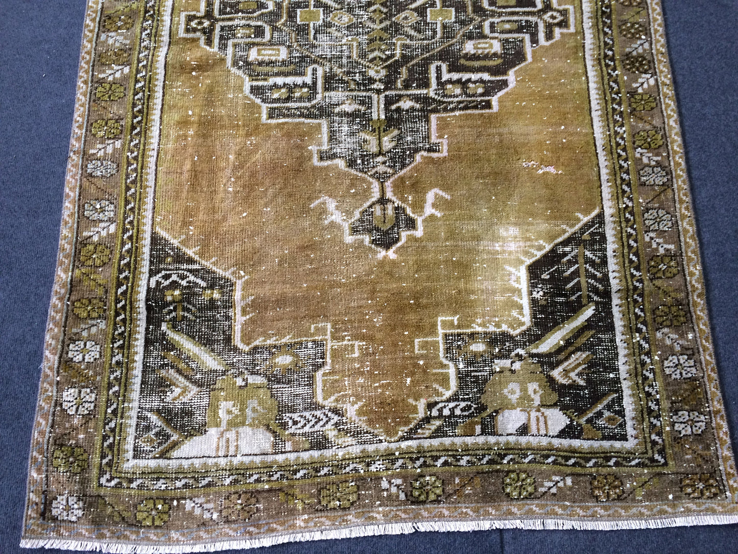 6 x 3.9 OUSHAK RUG TURKISH Oushak Rug Vintage Rugs Oushak Rug Hand Made Rugs Vintage Turkish Rug