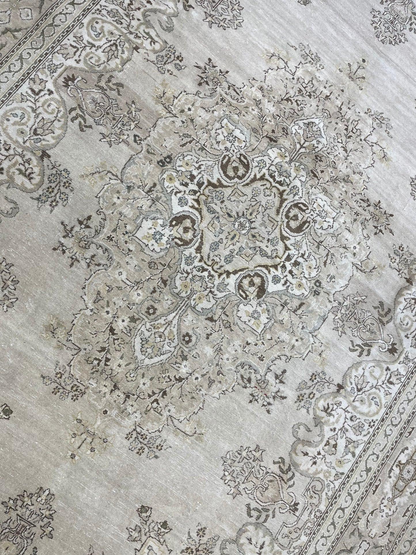 MUTED Rug Vintage 6.7 x 9.6 Handmade Rug, Oushak Rug Natural Rustic Rug ORIENTAL Rug Turkish Rug Neutral Rug Vintage Neutral Persian rug