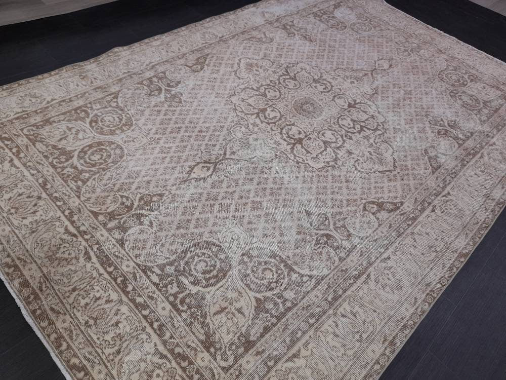 NEUTRAL PERSIAN RUG 6.7 X 10.2 Muted Oushak Rug Vintage Oushak Rug Vintage Rug Wool Hand Made Rug Vintage Persian Rug Vintage Oriental Rug