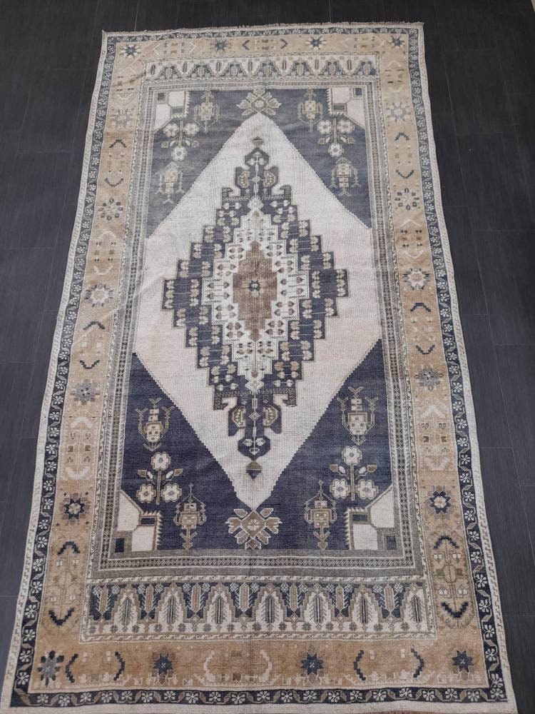 MUTED Large Vintage RUG TURKISH Oushak Rug 5 x 9.3 Vintage Oriental Rug Antique Persian Hand Made Rug Wool Turkish Anatolian Rug