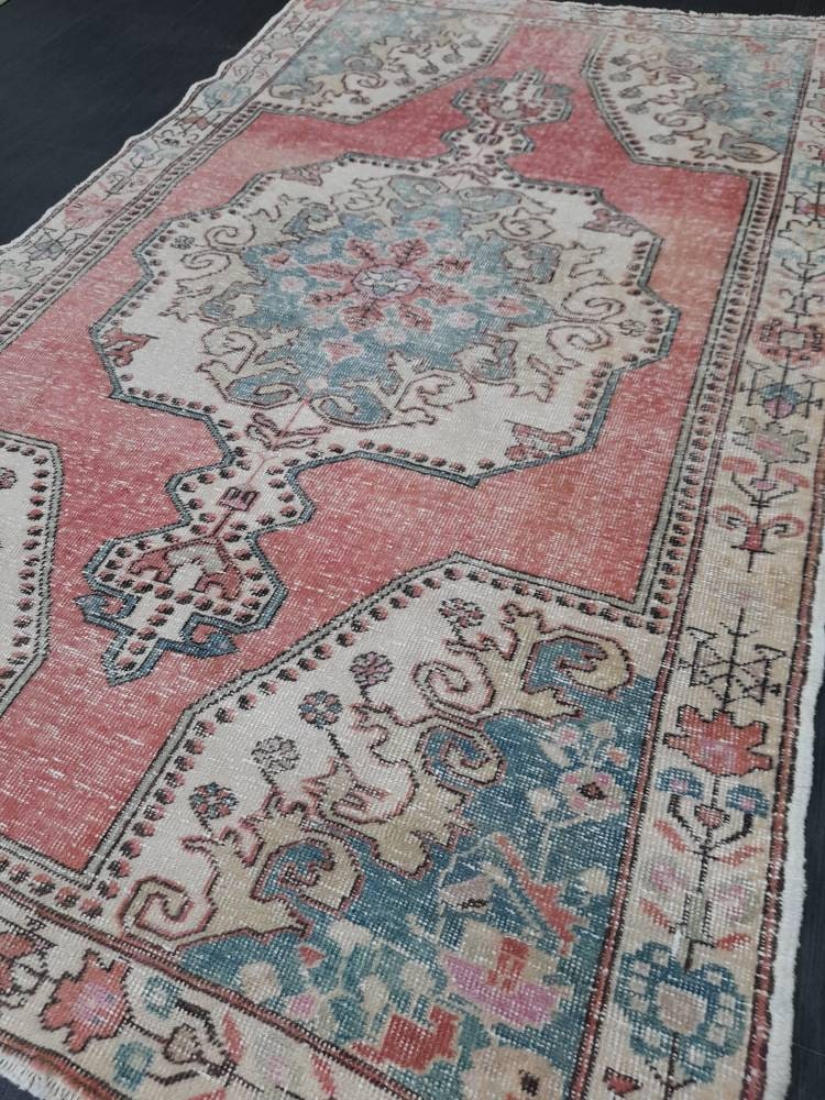 Hand Knotted Rug 4.4 x 7.3 Vintage Rug Red Turkish Rug, Farmhouse Rug, Handmade Vintage Oriental Rug, Wool Hand Knotted rug