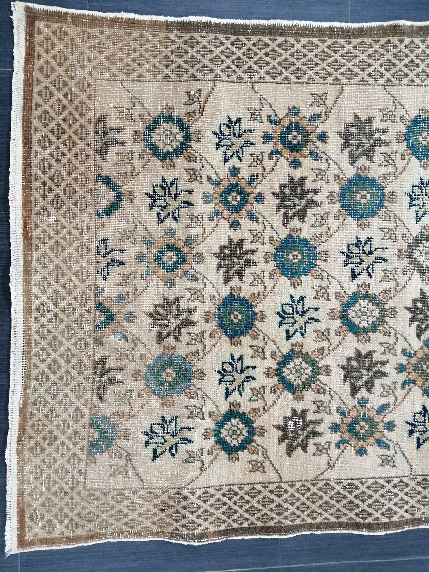 5.9 x 3.3 Floral OUSHAK RUG TURKISH Oushak Rug Vintage Oushak Runner Rug Vintage Runner Rug Wool Oushak Rug Hand Made Rugs Vintage Rug