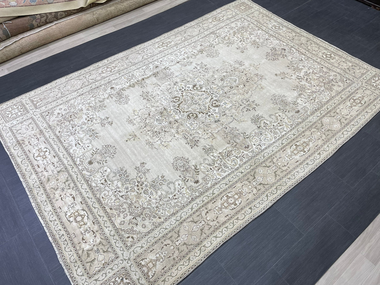 MUTED Rug Vintage 6.7 x 9.6 Handmade Rug, Oushak Rug Natural Rustic Rug ORIENTAL Rug Turkish Rug Neutral Rug Vintage Neutral Persian rug