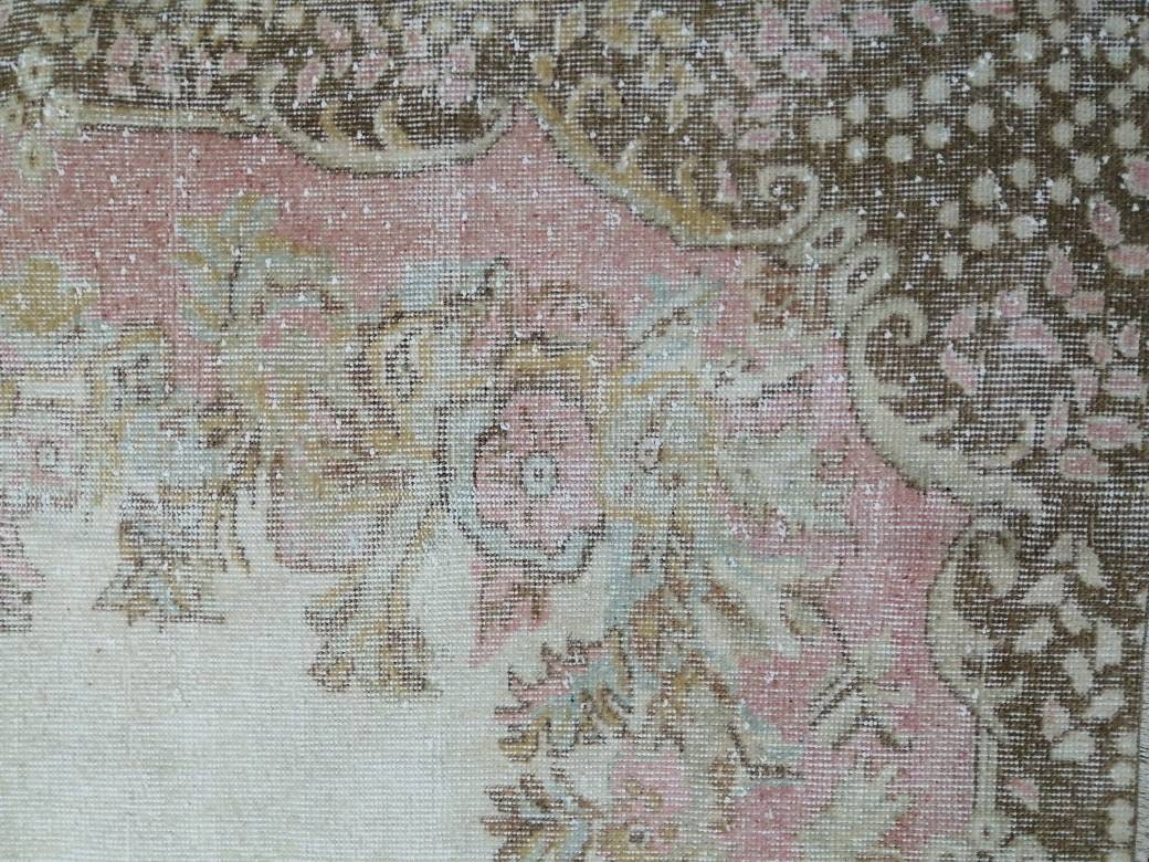 Pink Vintage RUG 5.8 x 9.5 Vintage TURKISH Rug Vintage Oushak Rug Vintage Pink Persian Rug Wool Oriental Rug Hand Made Muted Oriental rug