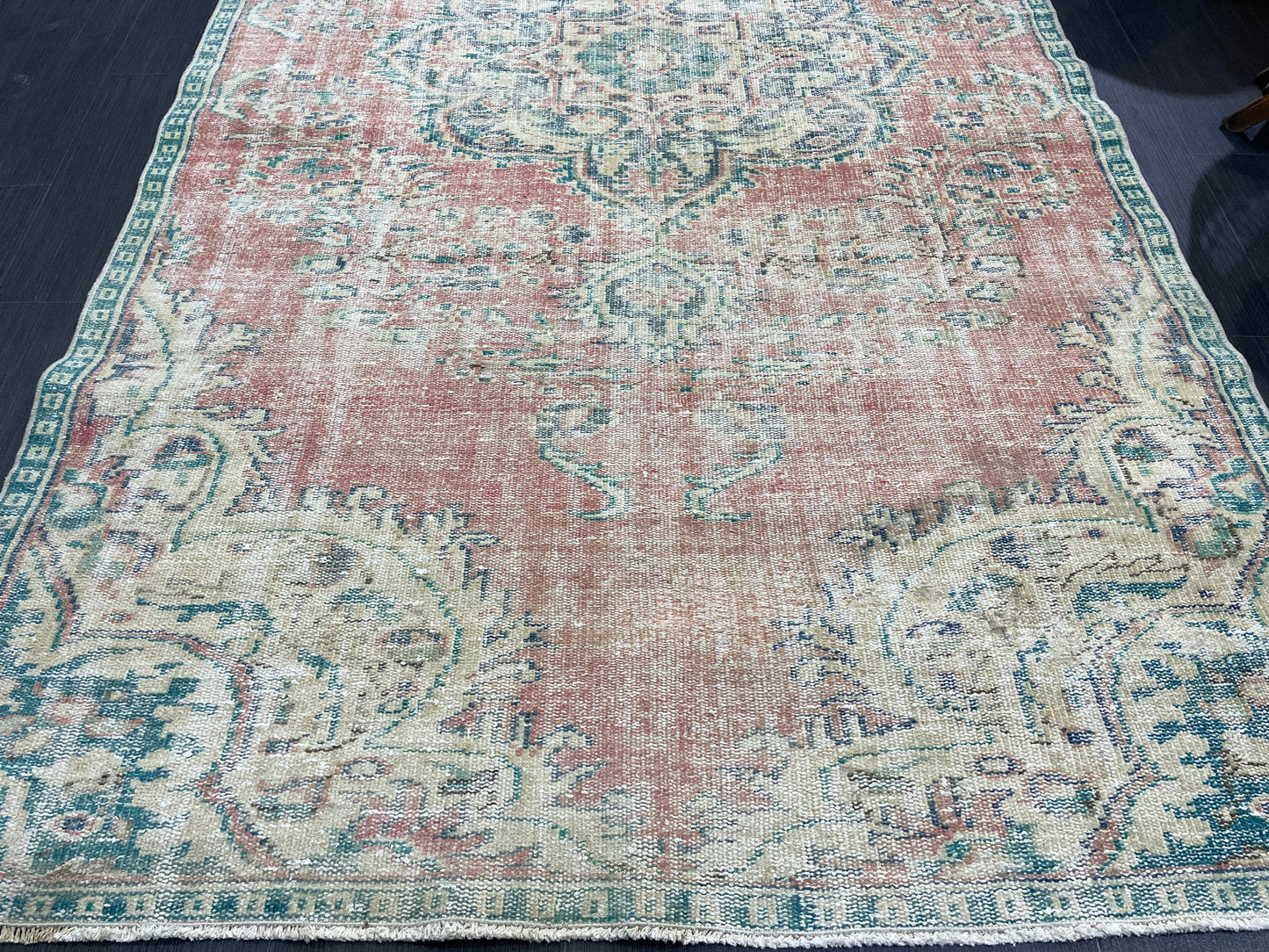 Antique Rug, Turkish 4.9 x 8.6 Rug, Persian RUG, Oushak Rug, Hand knotted Rug, Distressed Rug, Vintage Rug, Handmade Rug, woven rug.