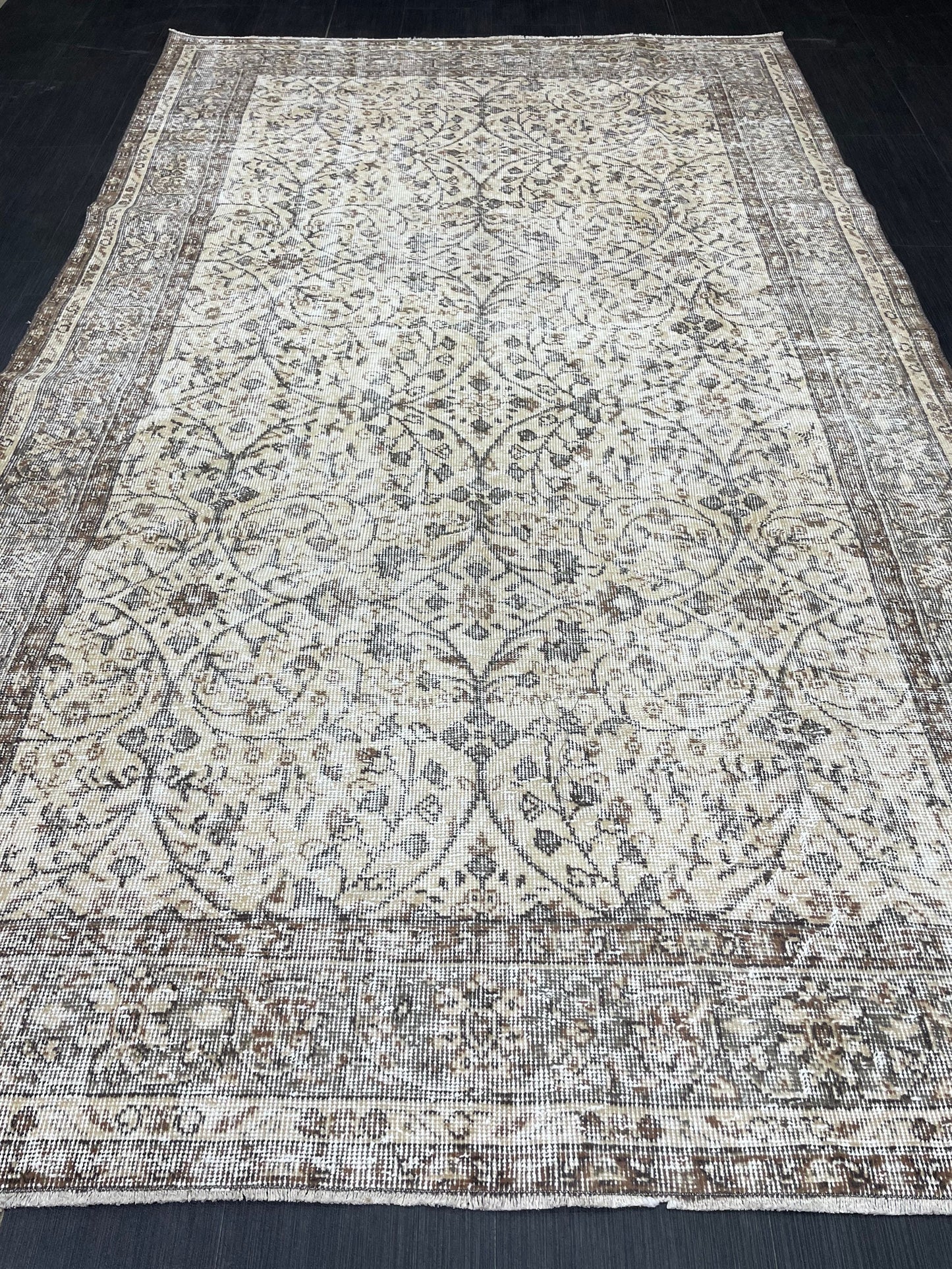 Vintage Rug TURKISH 5.5 x 9 Rug Handmade Rug Distressed Rug Large Turkish Oushak Rug Oushak Rug, Wool Rug Hand Knotted Rug