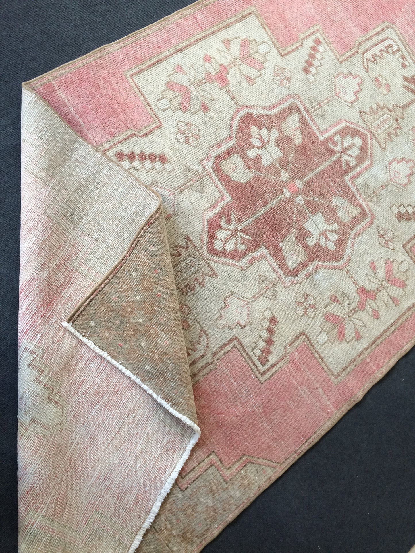 Vintage Rugs, Turkish Rugs, Minimalist Rugs, Bohemian Rugs, Area Rugs, Oushak Rugs, Wool Rugs, Weaving Rugs, Ethnic Rugs, 8.4 x 4 Feet Rugs
