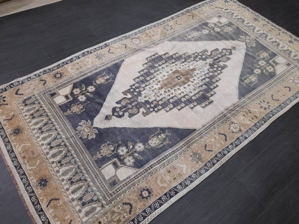 MUTED Large Vintage RUG TURKISH Oushak Rug 5 x 9.3 Vintage Oriental Rug Antique Persian Hand Made Rug Wool Turkish Anatolian Rug