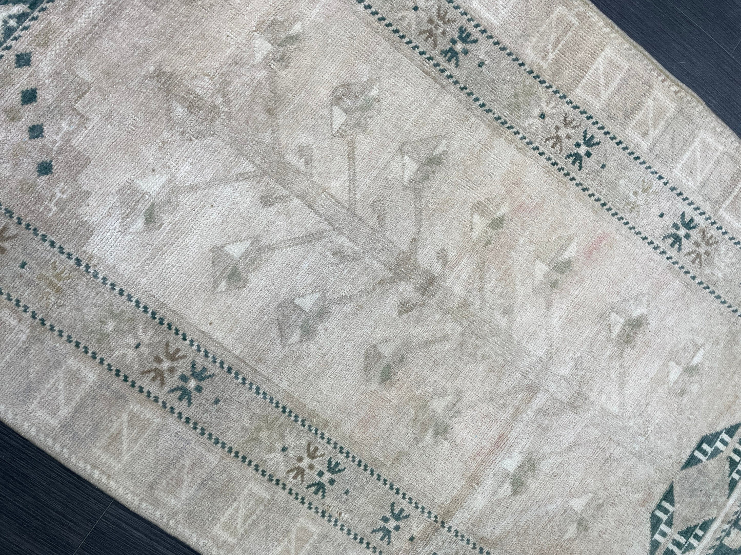 Muted Vintage Rug, TURKISH Rug, Vintage 3 x 5.2 Wool Rug, Oushak Rug, Hand Knotted Rug, 100% Wool Rug, Handmade Rug