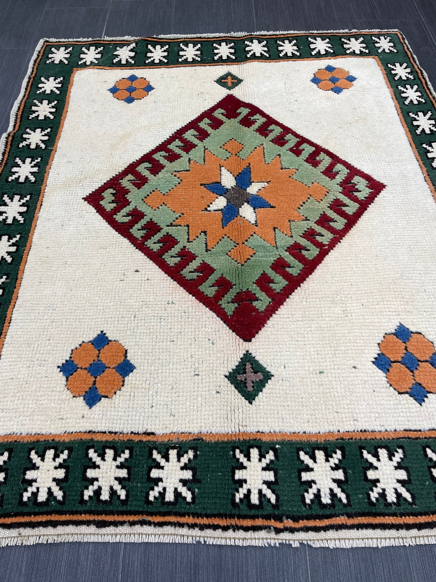 Muted Persian Rug 3.5 x 4.2 Wool Rug, Oushak Rug, Rustic Rug, Bohemian Rug, Farmhouse Rug, Vintage Persian Rug