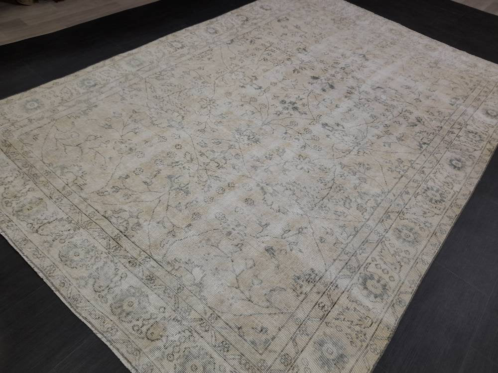 Vintage living room rug 6.5 x 9.4 Earth Tones Rug pastel rugs, Turkish Oushak Rugs, Vintage Rug Muted Distressed Rug Vintage Oushak Rug