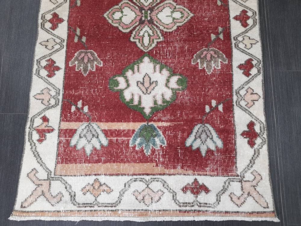 Floral Vintage Rug 2.7 x 4.6 Rug Oushak Rug, Wool Oriental Rug Hand Made Rug Persian Rug, Vintage Turkish Rug Hand Knotted Wool Rug