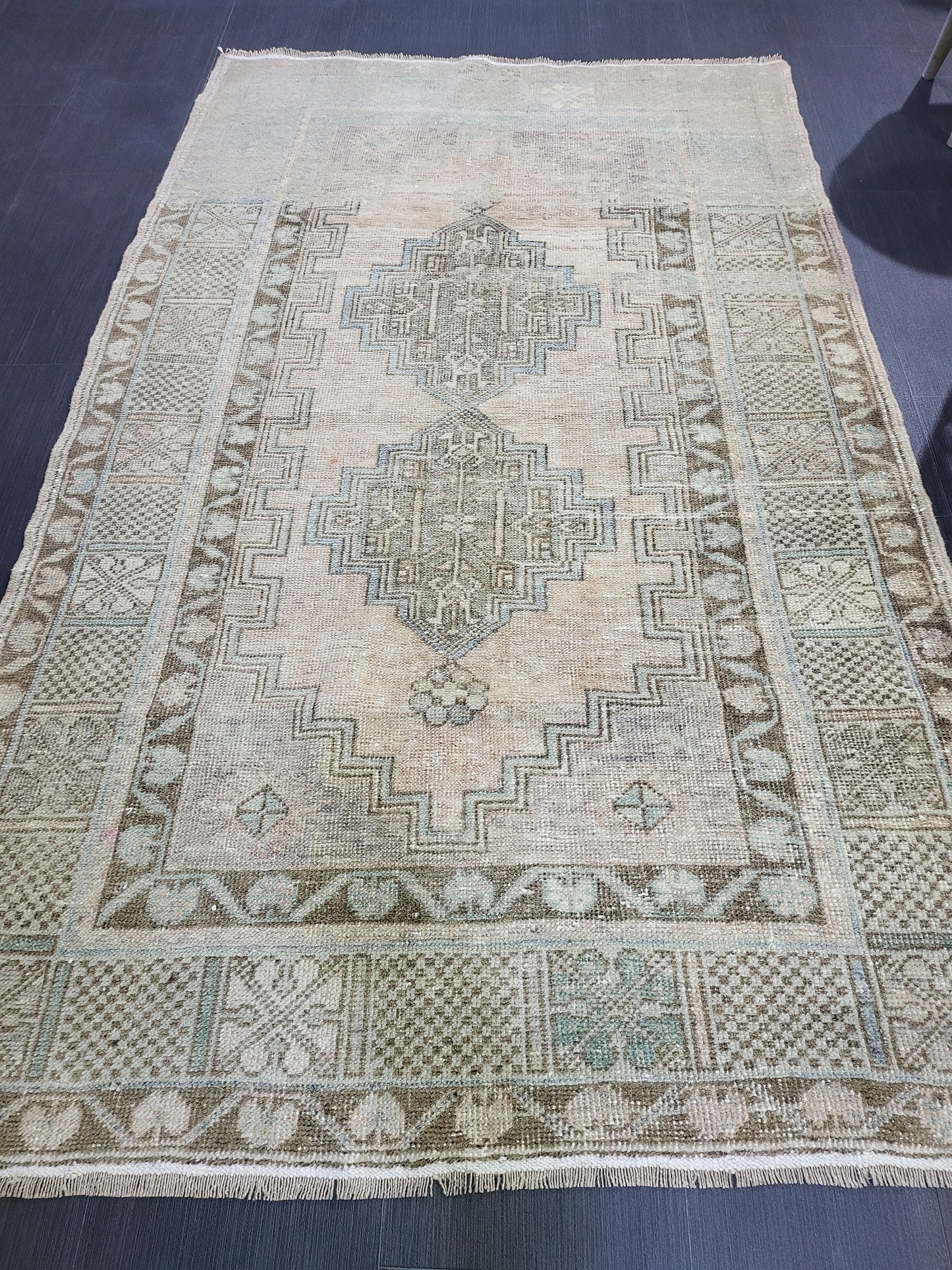 Muted Rustic Rug, Floor 3.9 x 6.4 Rug, Persian Rug, Muted Turkish Rug, Farmhouse Rug, Vintage Rug, Wool rug,Handknotted rug