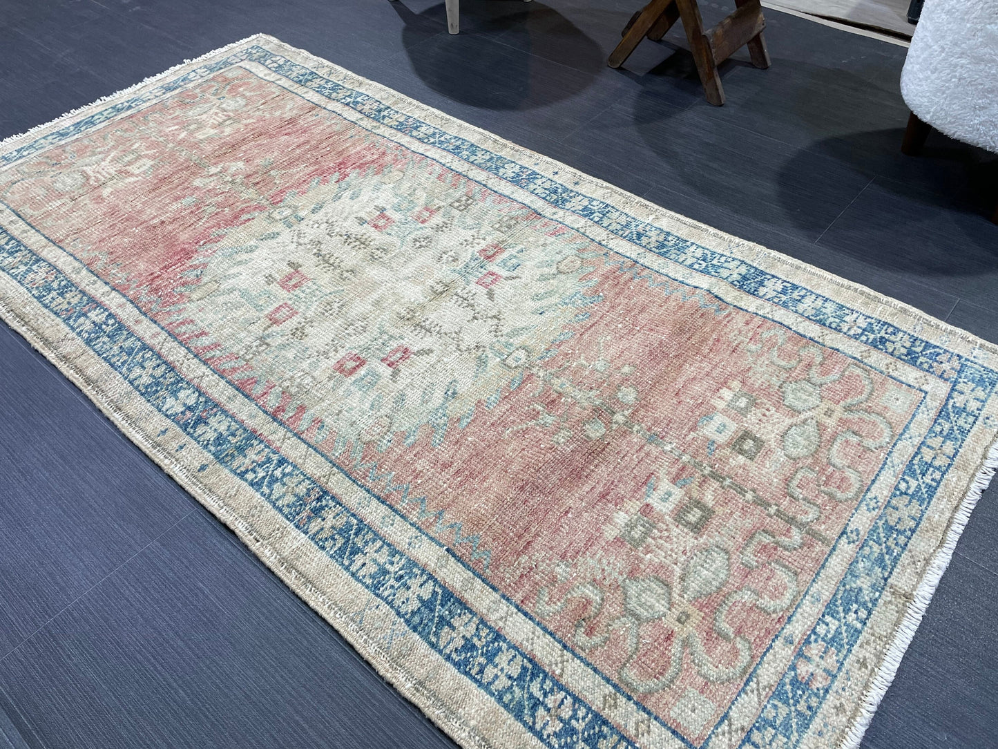 Vintage Rug, TURKISH 2.9 x5.5 Rug, HANDMADE Rug, Fine Hand Knotted Oushak Rug, Persian Rug Oriental Rug, Quality Rug