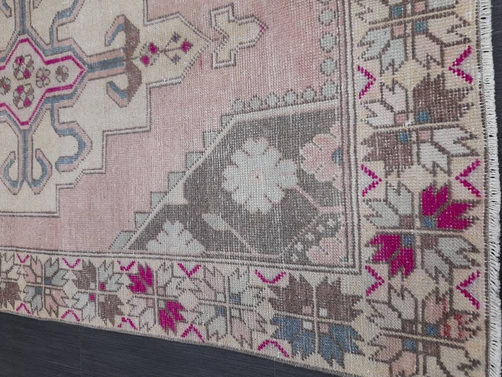 Vintage Rug TURKISH HAND MADE Rug Vintage Turkish 4 x 6m8 Rug Oushak Rug Turkish Oushak Rug, Vintage Oushak Rug, Muted Wool Rug