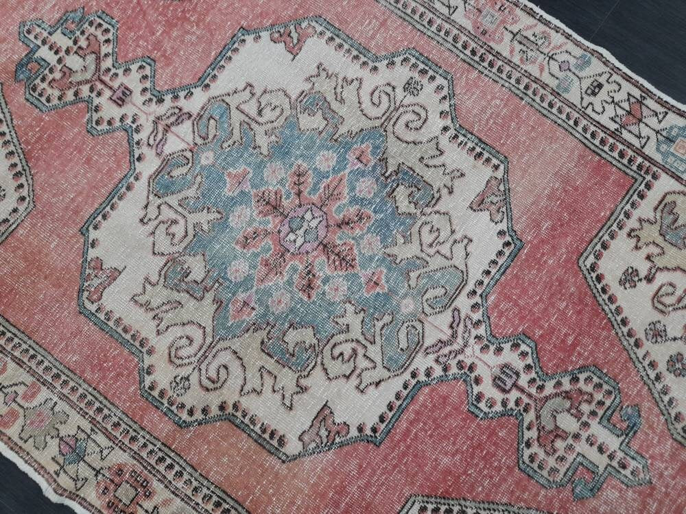 Hand Knotted Rug 4.4 x 7.3 Vintage Rug Red Turkish Rug, Farmhouse Rug, Handmade Vintage Oriental Rug, Wool Hand Knotted rug