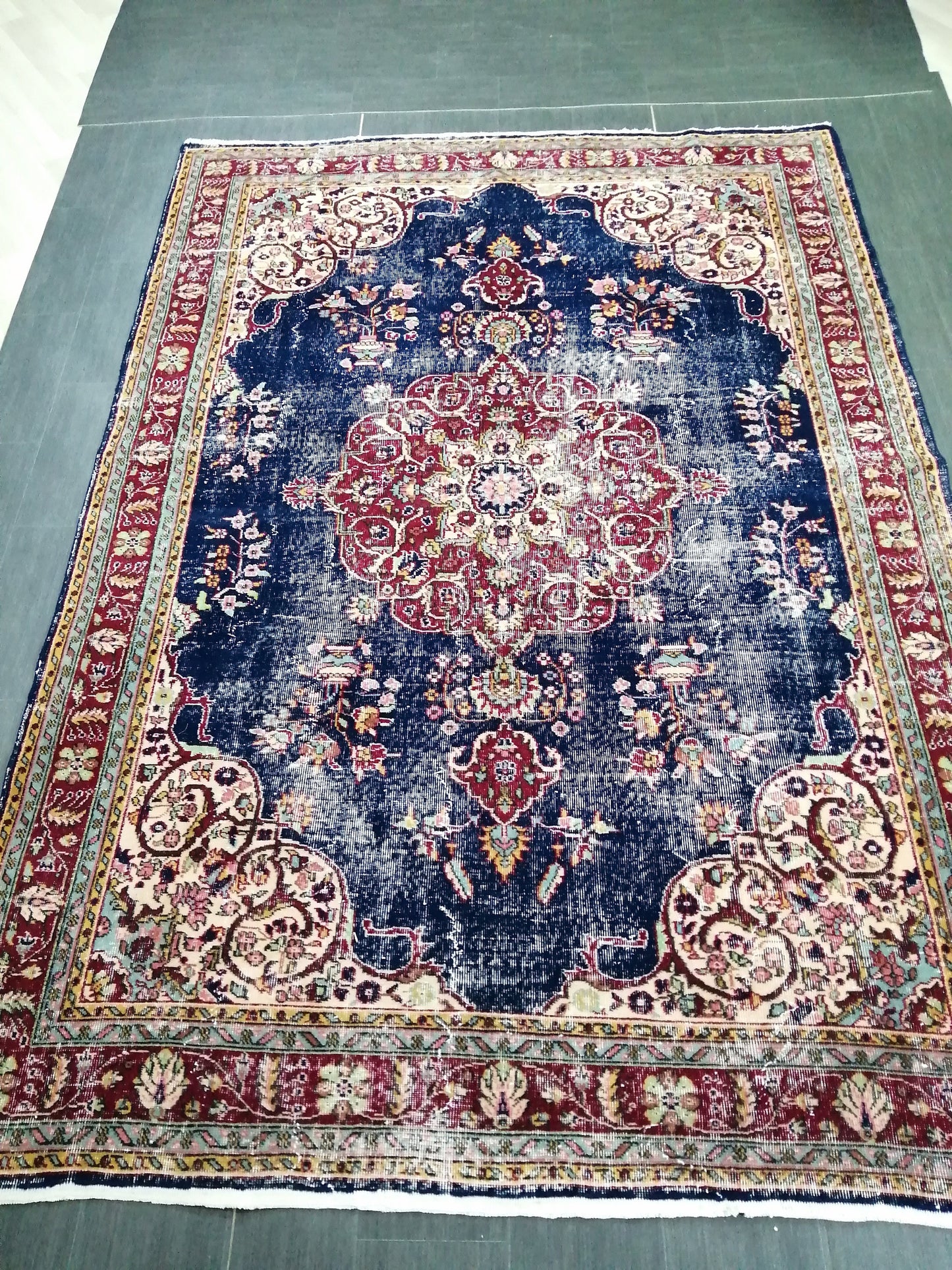 Blue Floral Rug Distressed Vintage Rug 9.9 x 6.9 Vintage Rug Wool Oushak Rug Hand Made Rugs Vintage Turkish Rug