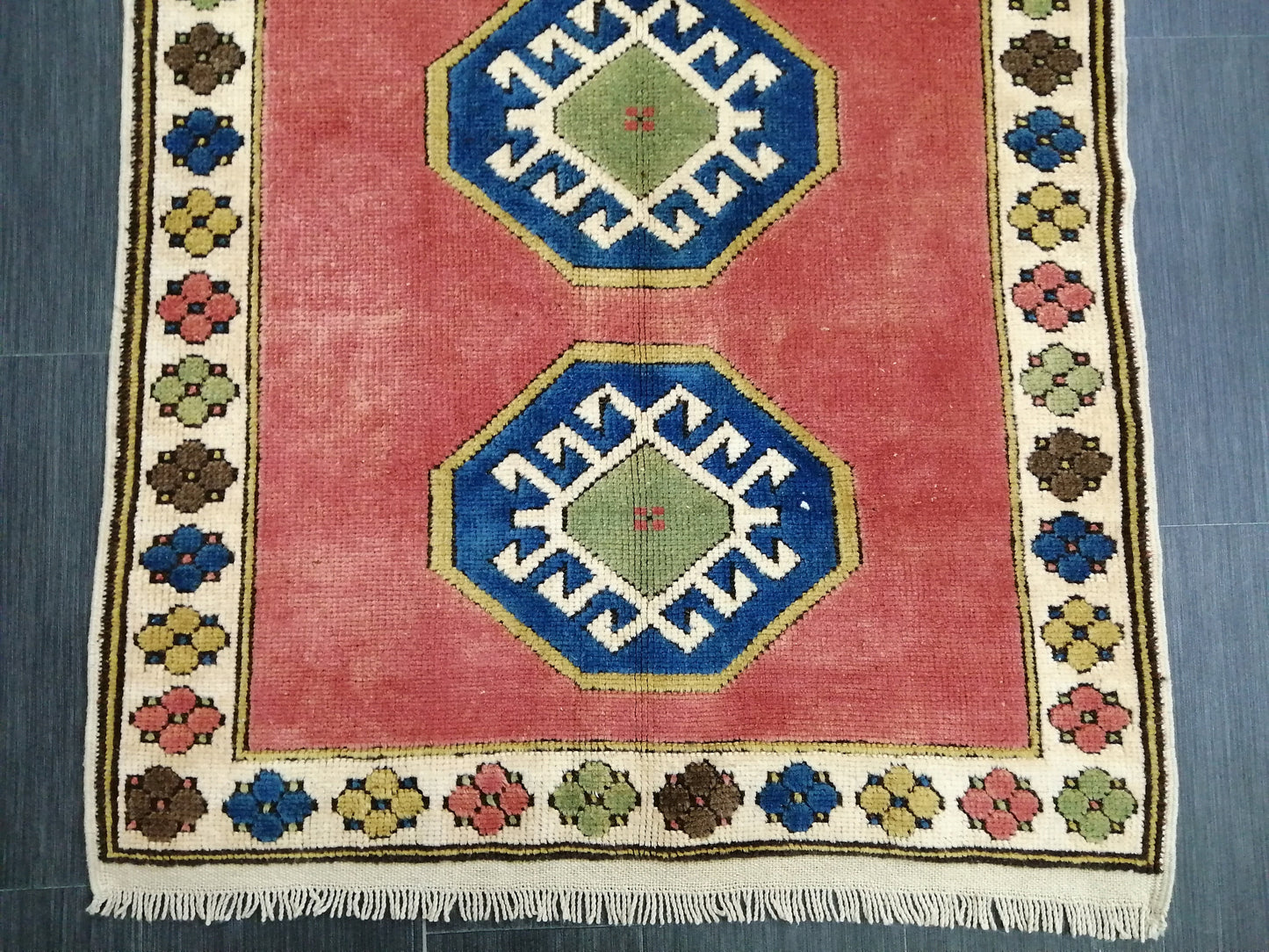 Vintage Rug 3.3 x 4.8 TURKISH HAND MADE Rug Vintage Turkish Rugs Oushak Rug Turkish Oushak Rug, Vintage Oushak Rug, Wool Rug