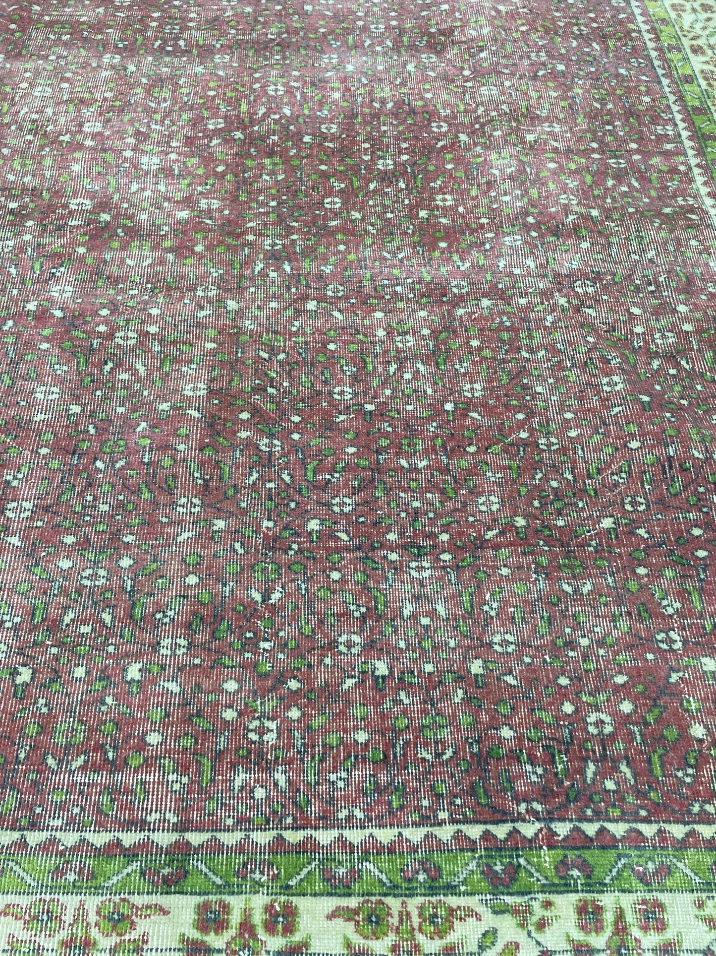 Floral Vintage OUSHAK RUG Antique TURKISH Rug Vintage Distressed Oriental Rug 6.7 x 10.3 Wool Rug Hand Made Vintage Rug 7x10 Turkish Rug