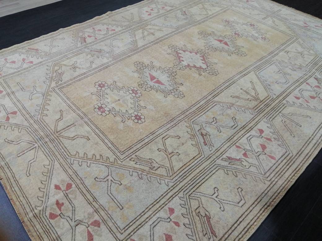 Muted Turkish Rug 9.4 x 6.7 Muted Oushak Rug Muted Vintage Rug Wool Oushak Rug Hand Made Rugs Vintage Turkish Rug