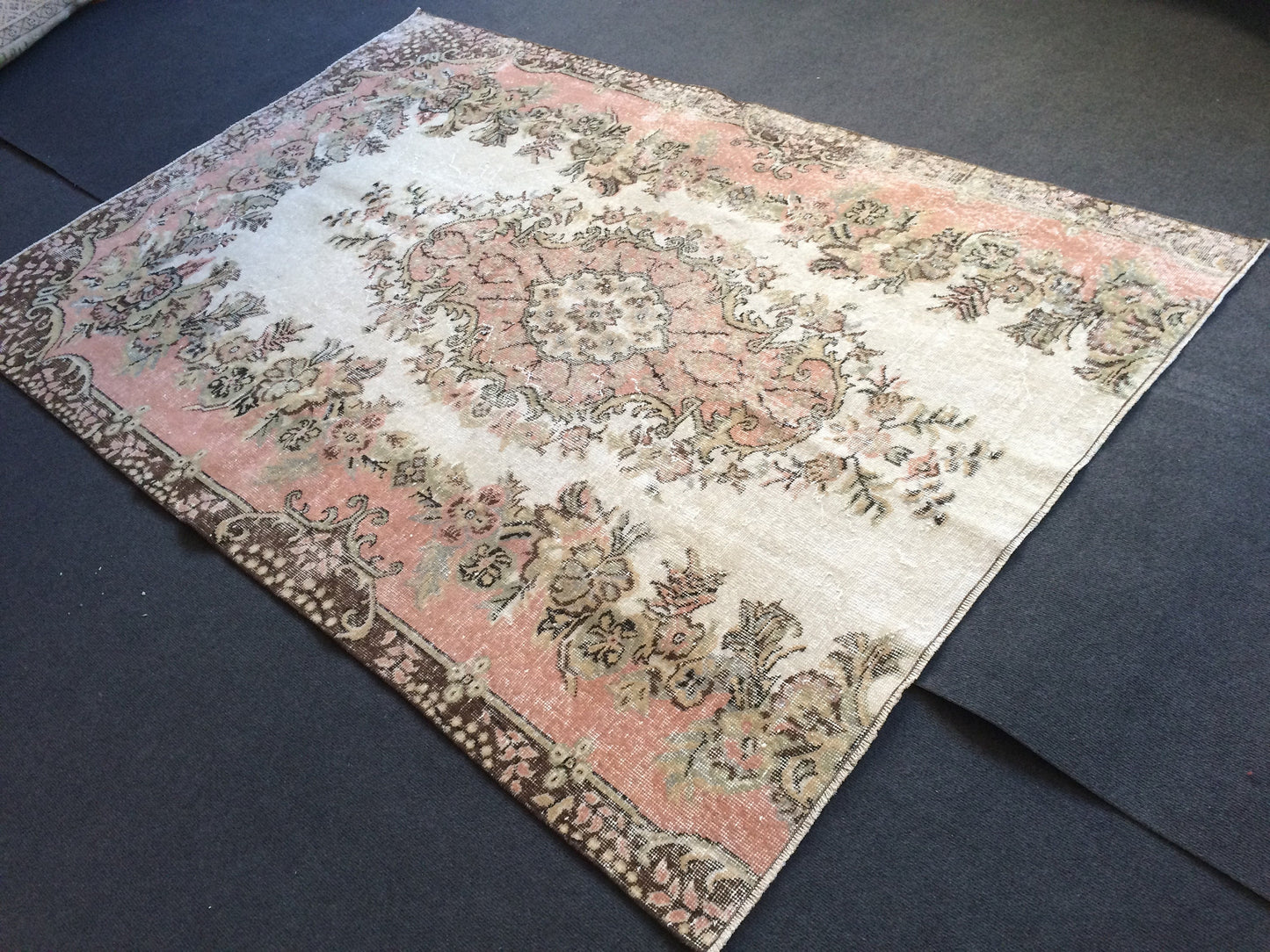 7.8 x 5.2 Pink Large Area Oushak Rug Vintage Rug Turkish Rug Hand Made Rug