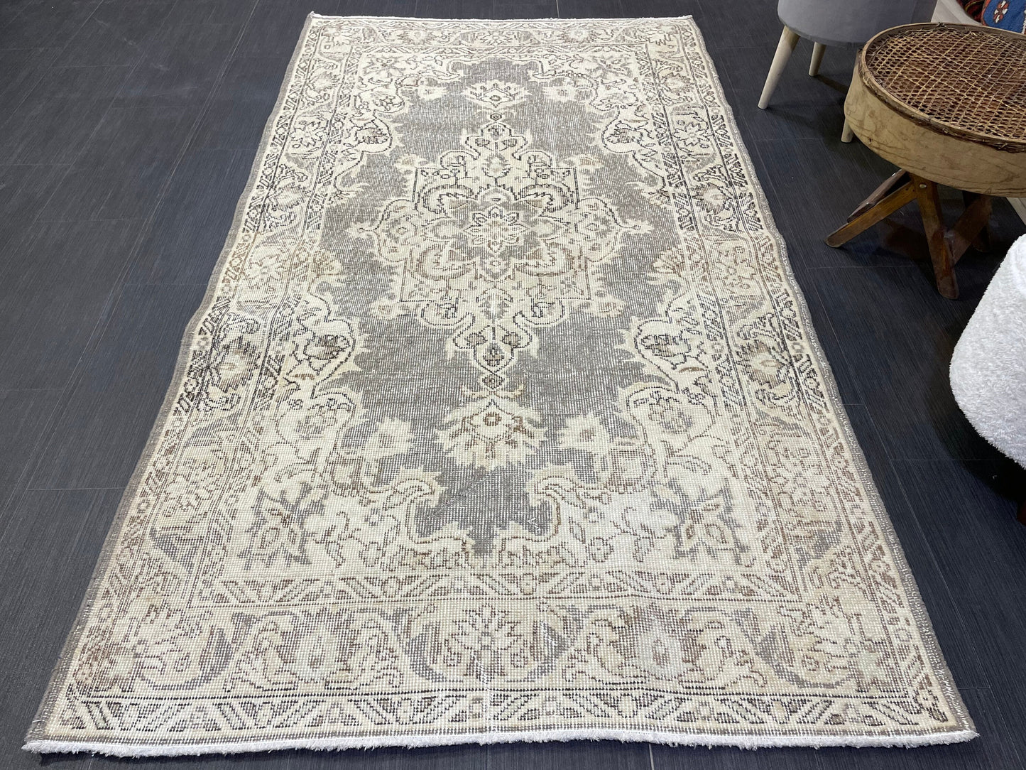 Turkish Rug, Antique Rug, Neutral 4x7 Rug, Persian RUG, Oushak Rug, Hand knotted Rug, Distressed Rug, Vintage Rug, Handmade Rug, woven rug.