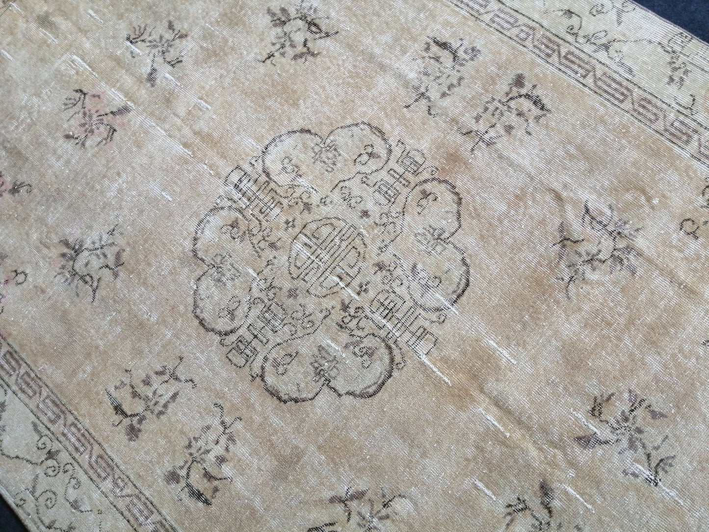 6 x 9.3 Large Area OUSHAK RUG TURKISH Oushak Rug Vintage Rug Vintage Rug Wool 6x9 Rug Hand Made Rugs Vintage Turkish Rug Muted Oriental rug