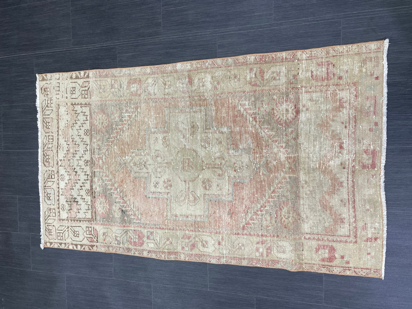 Muted Vintage Rug 3 x 5.3 Handmade Rug Vintage Turkish Rugs Oushak Rug Hand Made Rug, Vintage Oushak Rug, Wool Rug