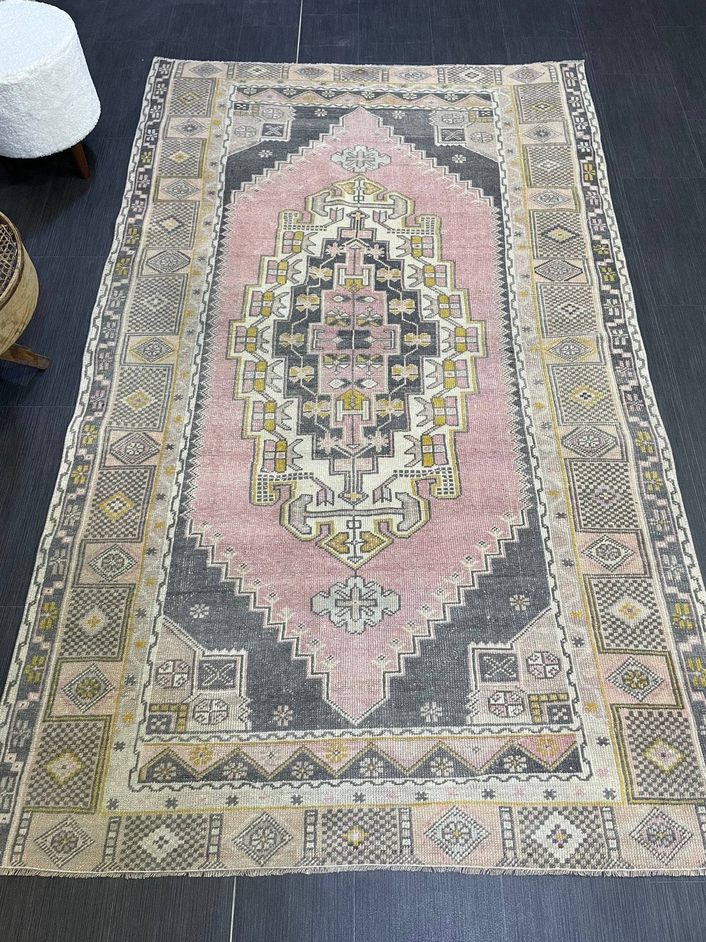 Hand Knotted Rug, Oushak 4.8 x 7.7 Rug, Rustic Rug, Handmade Rug, Turkish Rug, Farmhouse Rug, Vintage Rug, Wool rug