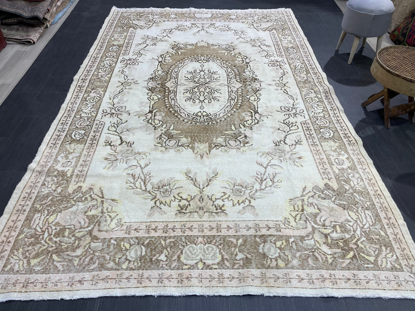 Antique Rug, Vintage 6.3 x 10 Rug, Turkish Wool Rug, Oushak Rug, Distressed Hand Knotted Rug, Persian Rug, Handmade Rug