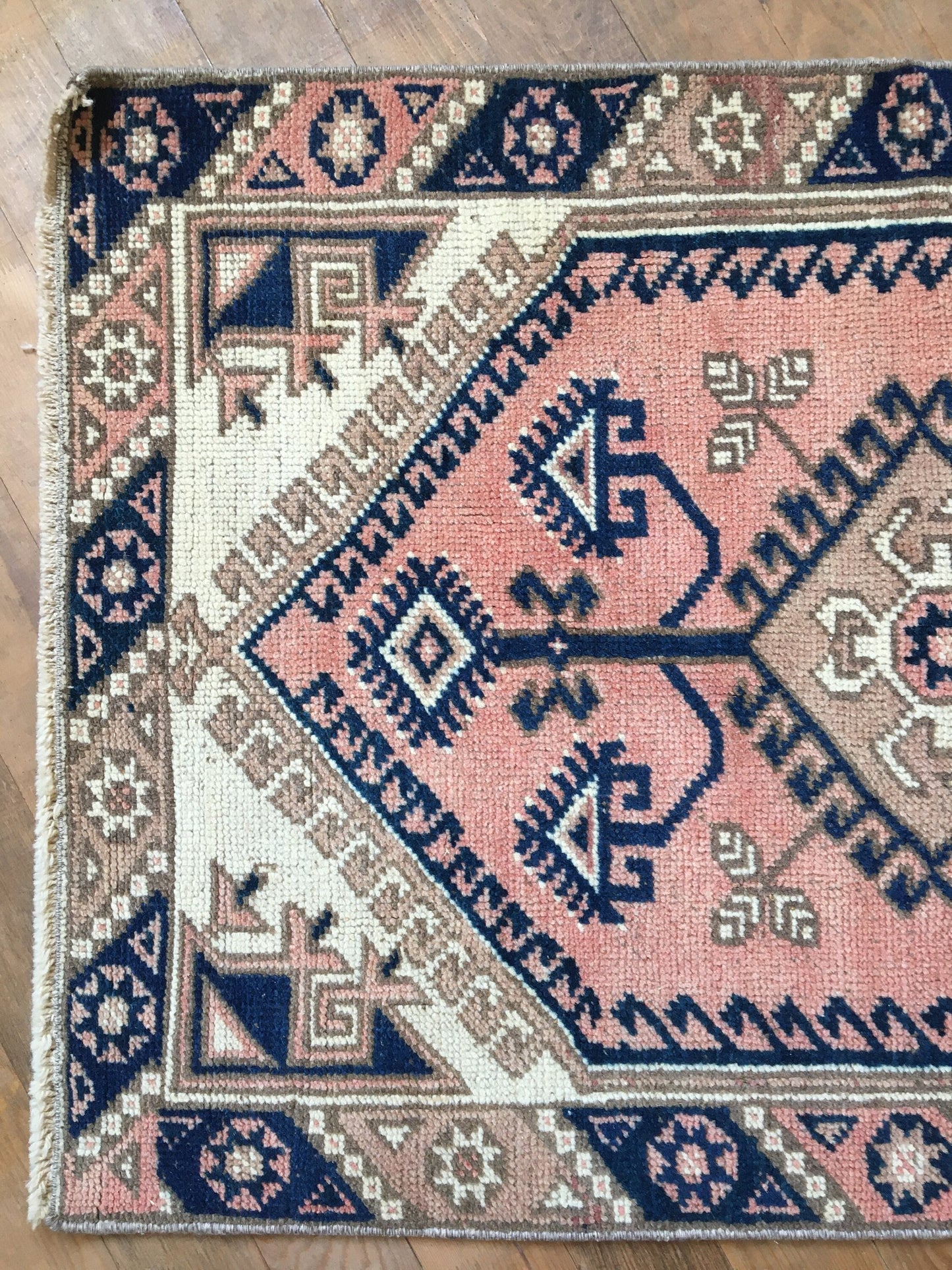 2x4 feet muted vintage middle rug, handmade etnique kitchen area rug, turkish mini runner rug,oushak blue bedroom rug, kids wool small rugs